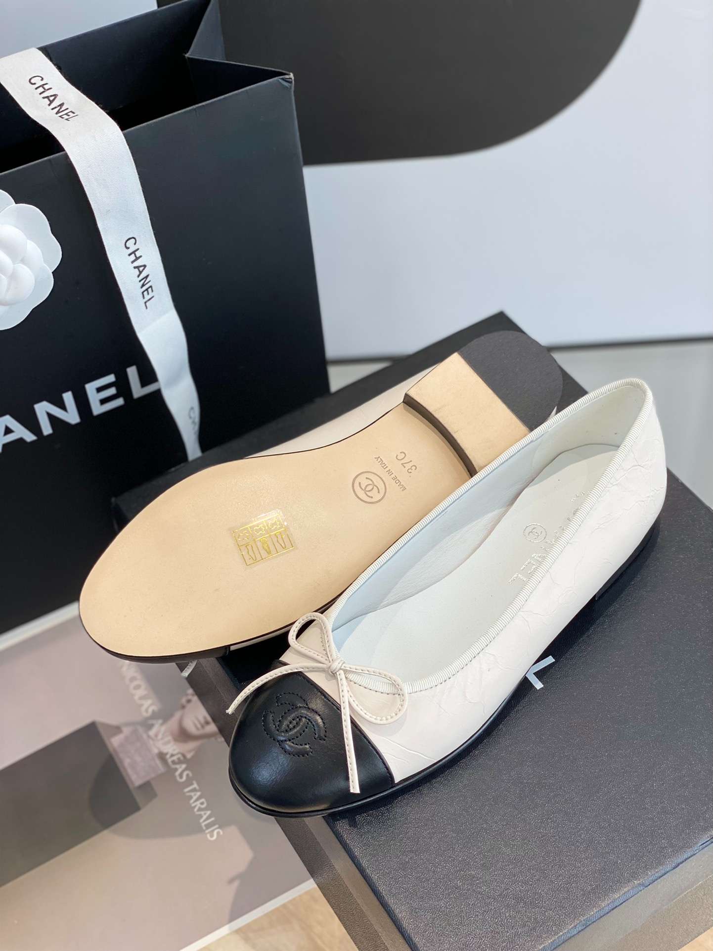 Ch**el Ballet Flats White For Women