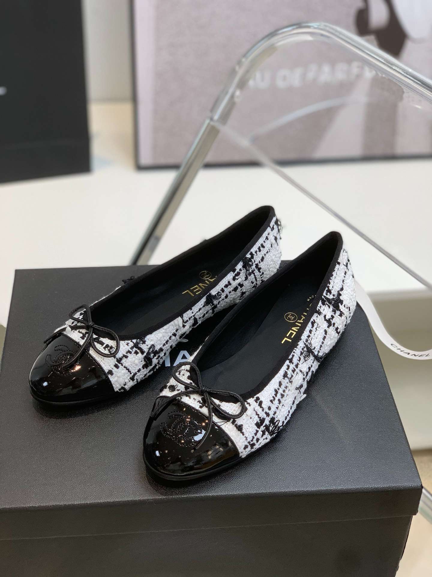 Ch**el Ballet Flats White For Women