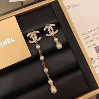 Ch**el CC Crystal Pearl Drop Earrings Gold For Women