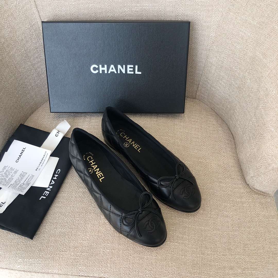 Ch**el Ballet Flats Black For Women