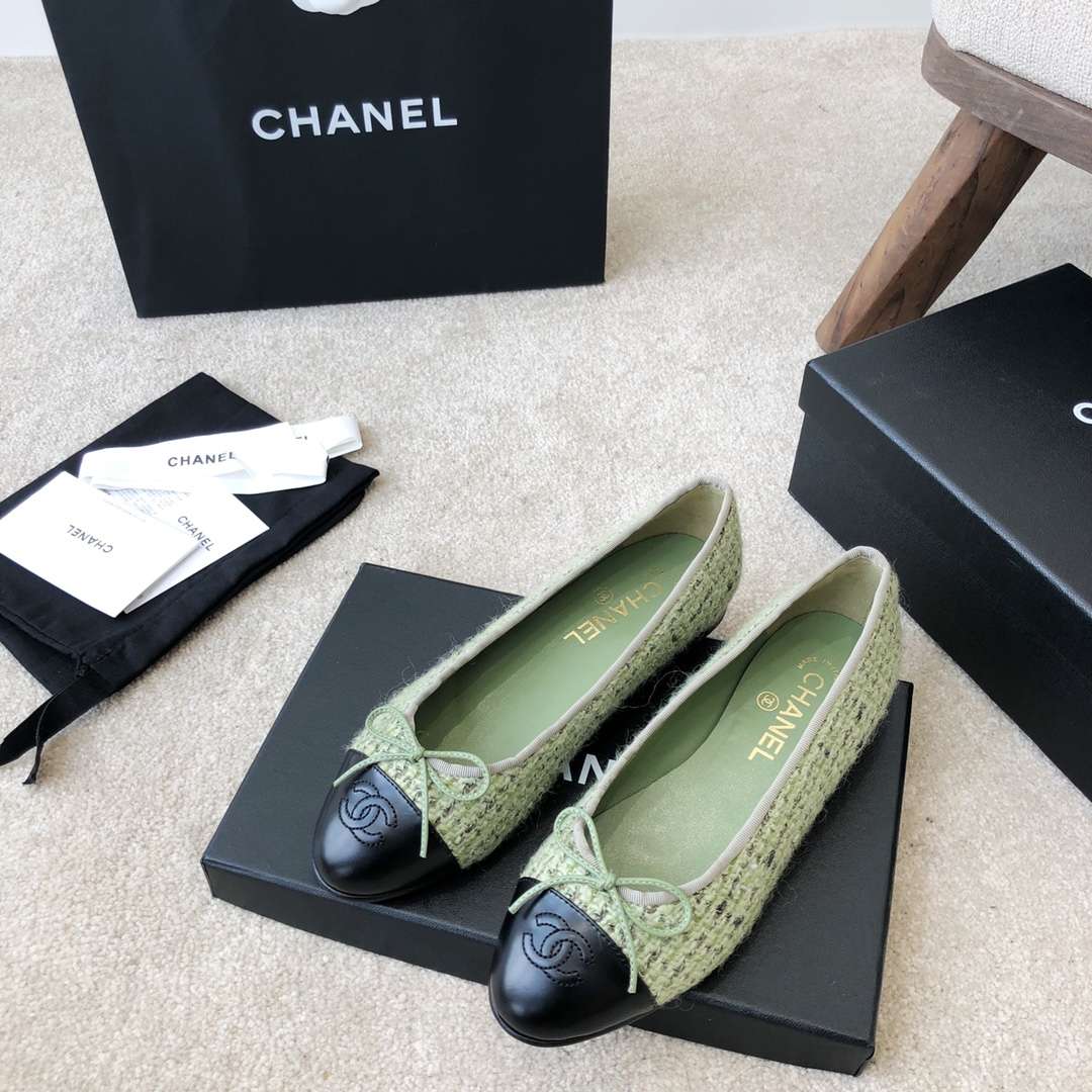 Ch**el Ballet Flats Green For Women