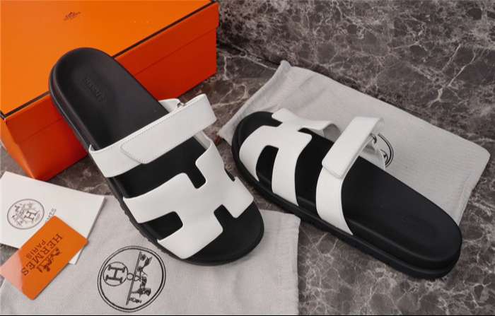 H**me5 Chypre Sandal White For Women