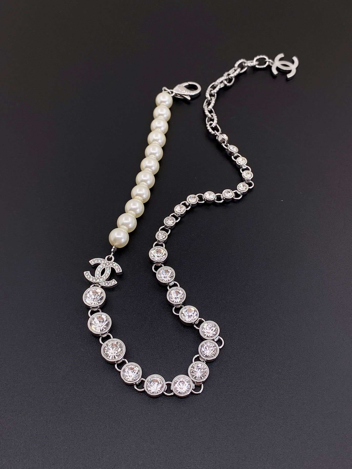 Ch**el Chain Pearl Necklace White For Women