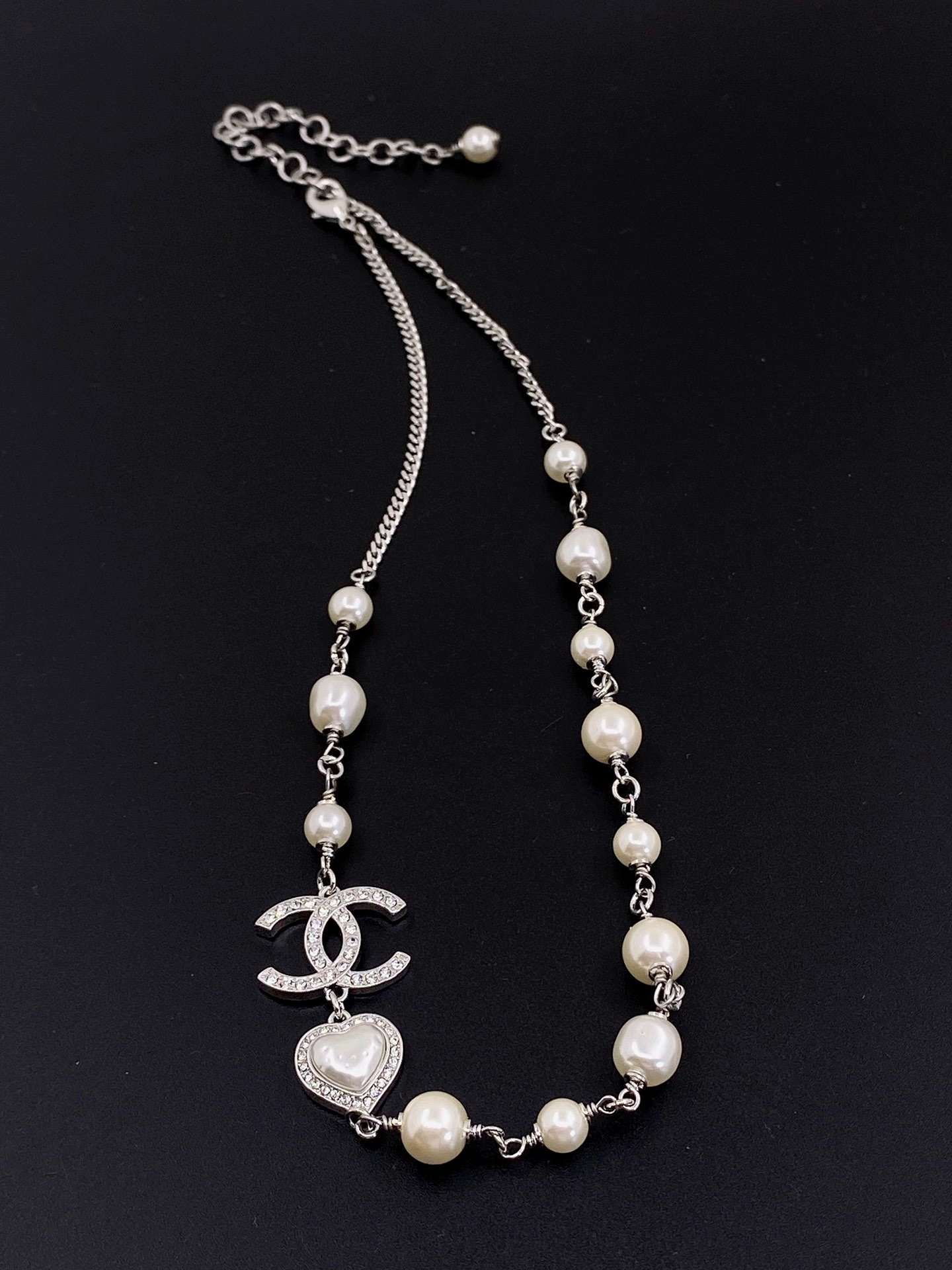 Ch**el Pearl Love Necklace White For Women