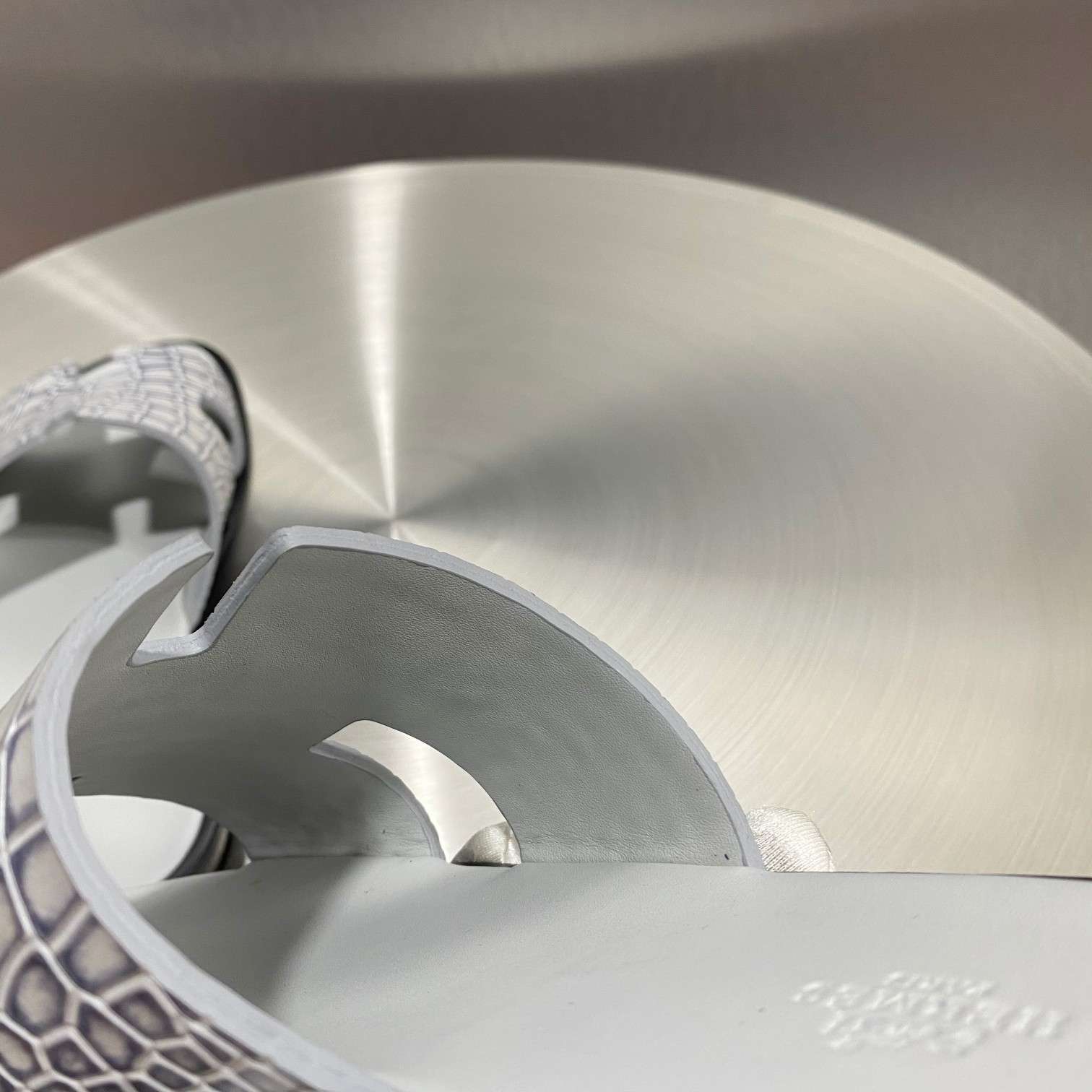 H**me5 Oran Sandal White For Men