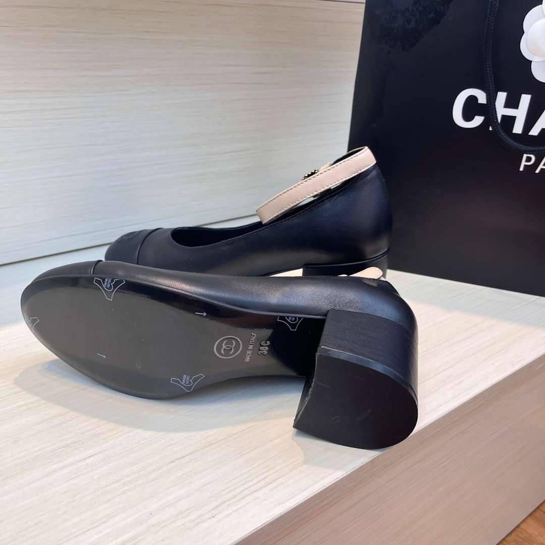 Ch**el Round Buckle Strap Pearl Mary Jane Black For Women