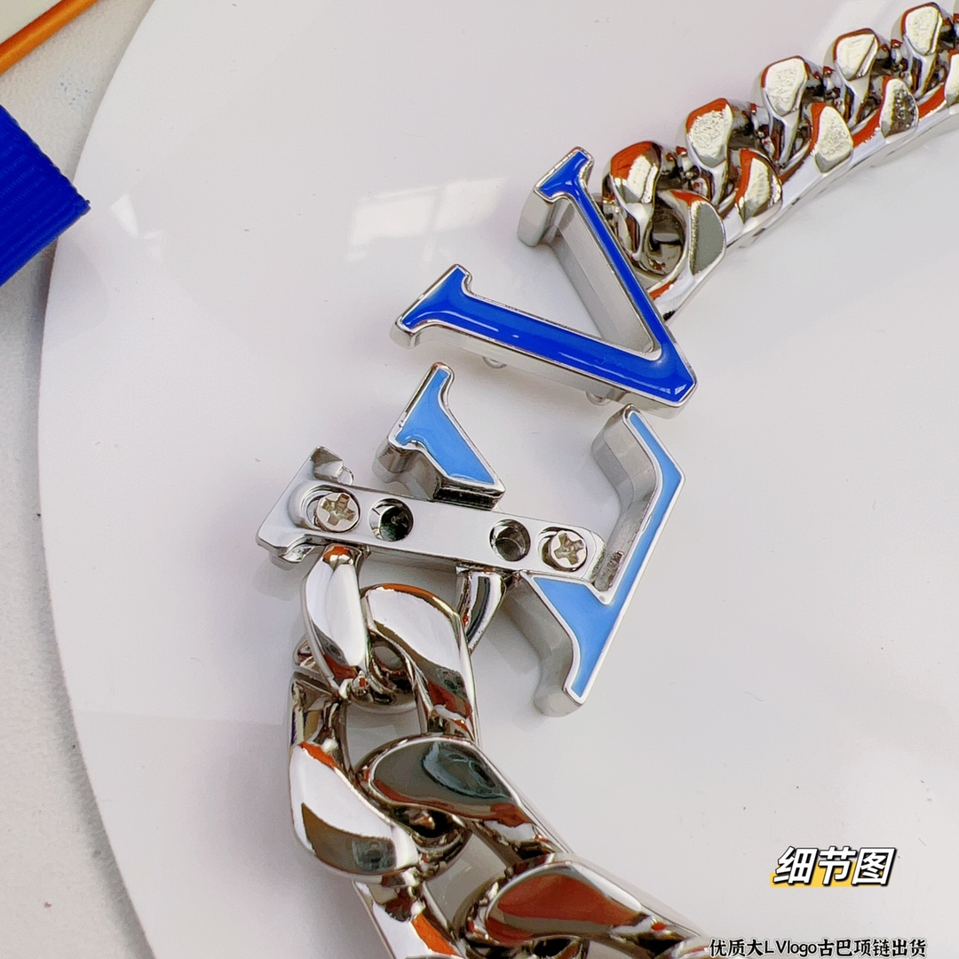 L0vis Vvtt0n Chain Necklace Silver For Women