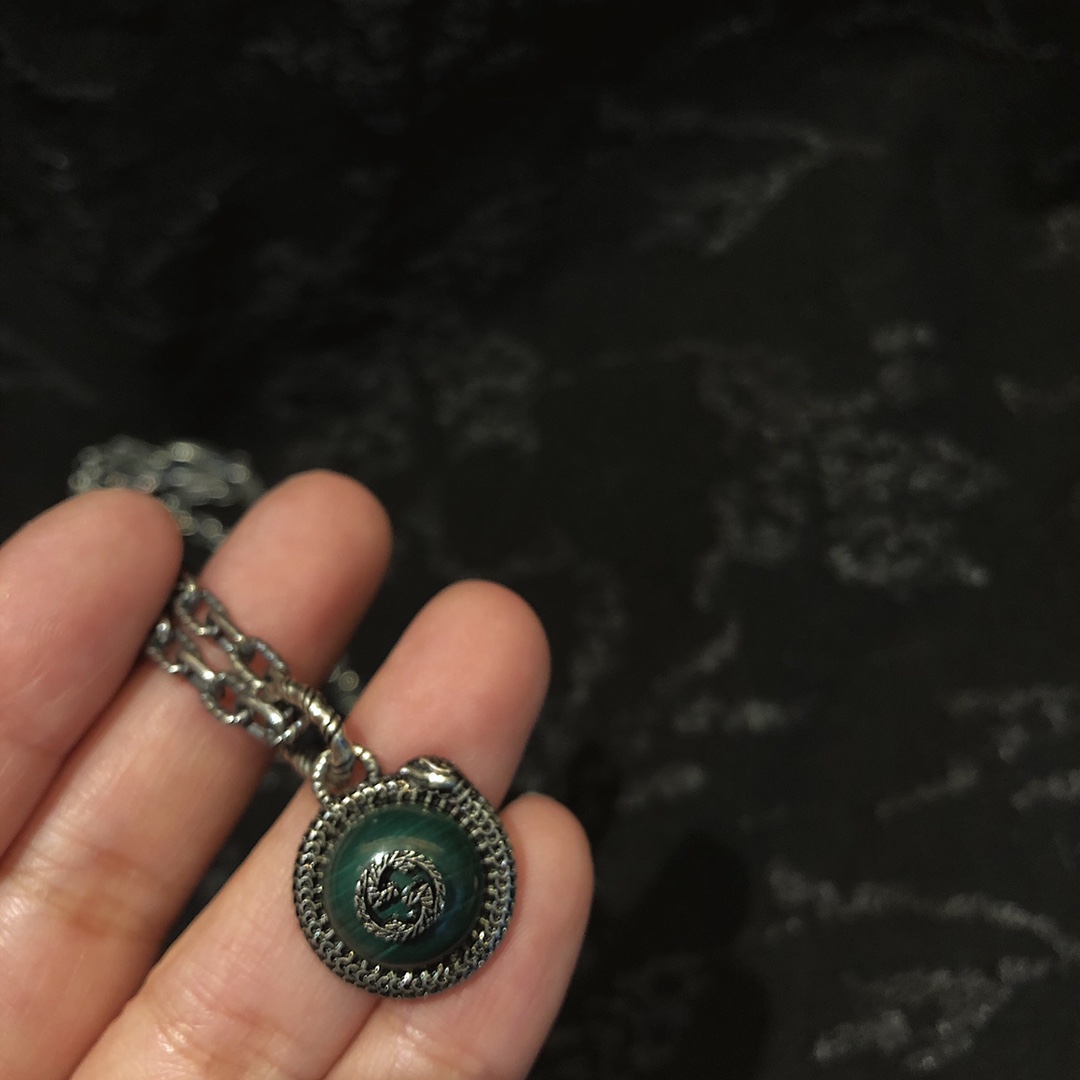 Gvc*1 Garden Necklace Black For Women