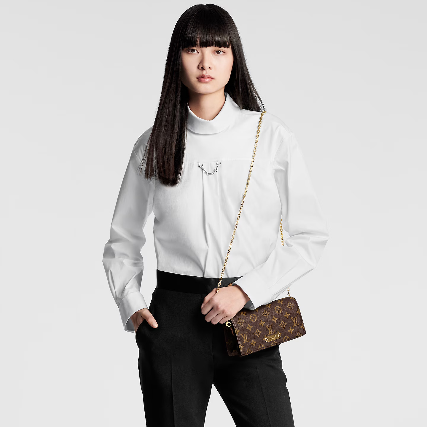 L0vis Vvtt0n Wallet On Chain Lily Brown For Women 8,1in/20,7cm M82509