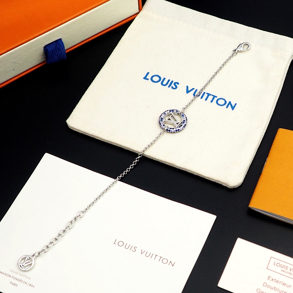 L0vis Vvtt0n Sparkling Sapphire Bracelet Silver For Women