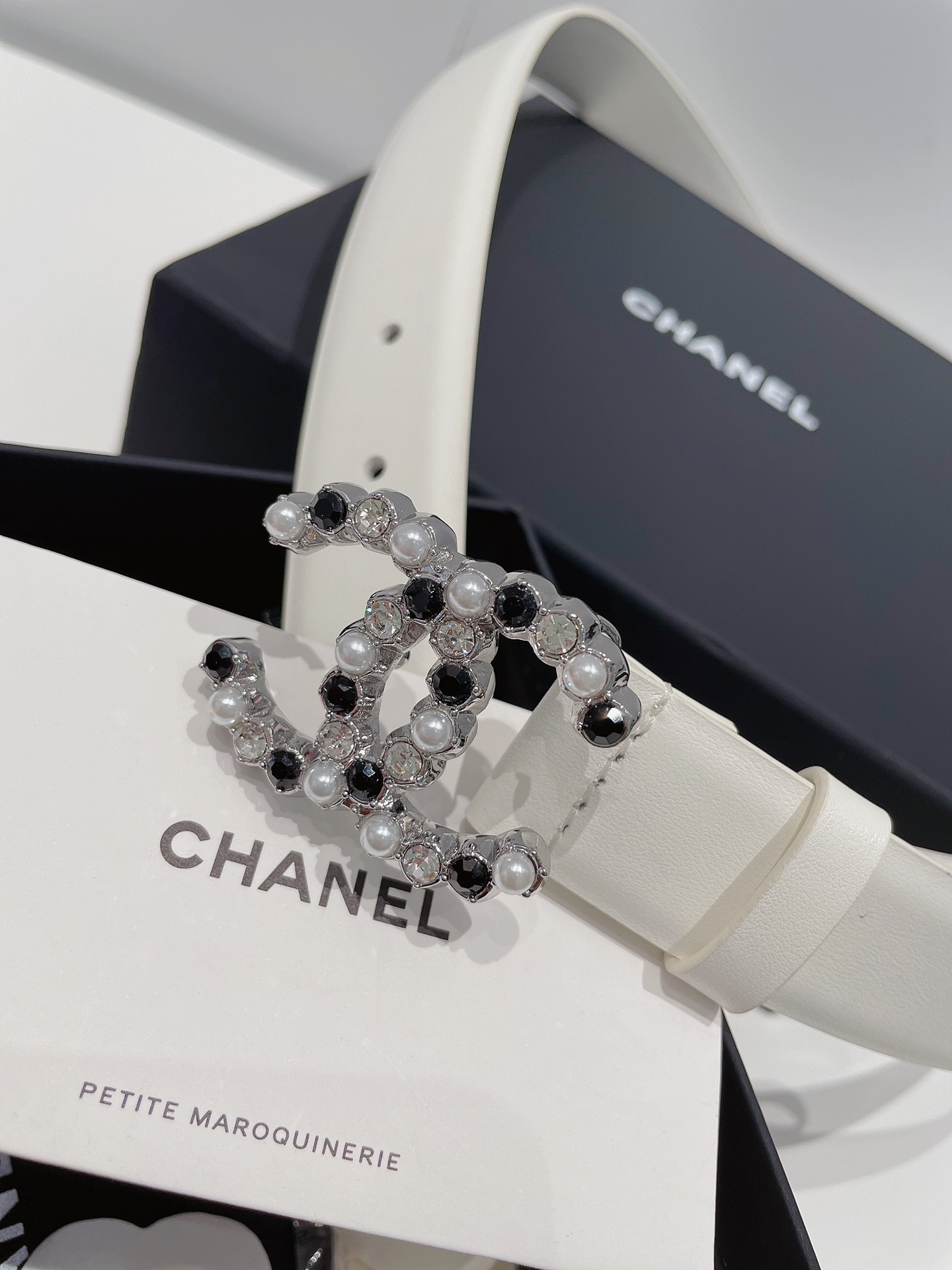 Ch**el Two Color Pearl Interlocking C Buckle Belt White For Women