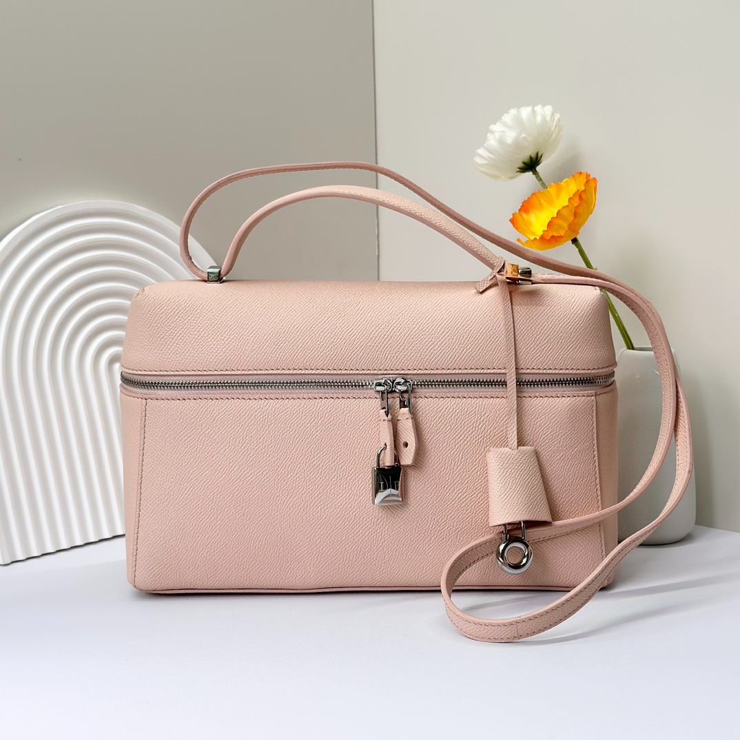 [True-to-ORIGINAL] L0r0 P1ana Extra Bag L27 Bubble Gum For Women 10.6 in/ 27 cm FAN4086 30DU