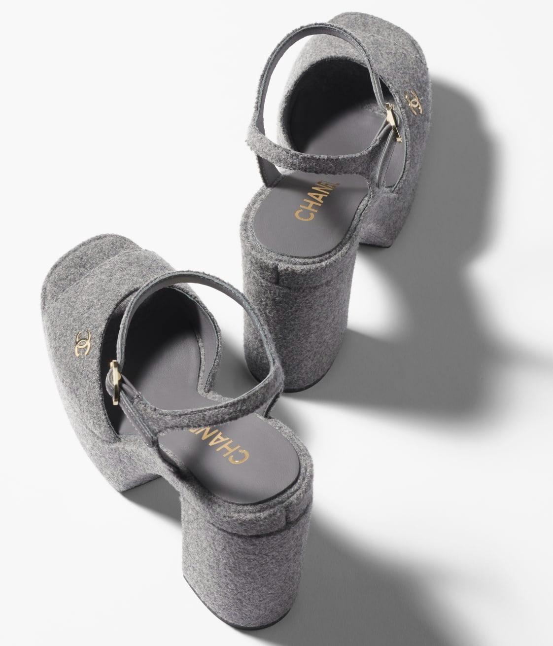 Ch**el Sandals Gray For Women- G45740 B17146 NZ517