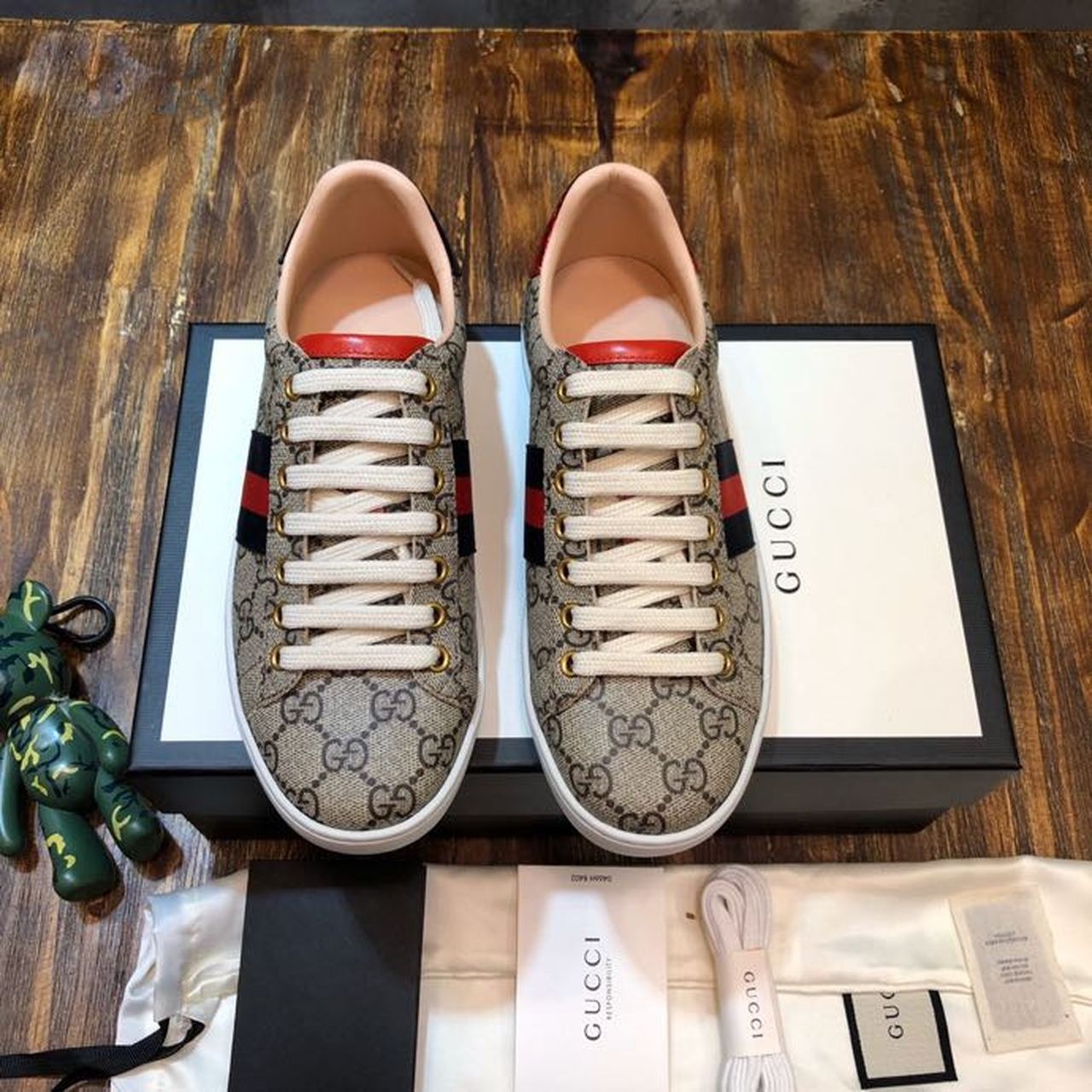 Gvc*1 Women’s Ace GG Svp*me Sneaker Brown For Women GG 499410 96G50 9768