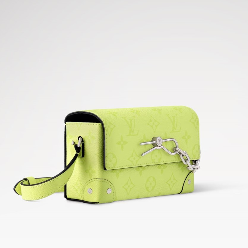 L0vis Vvtt0n Steamer Wearable Wallet Lemon Yellow For Men 7.1in/18cm M14117