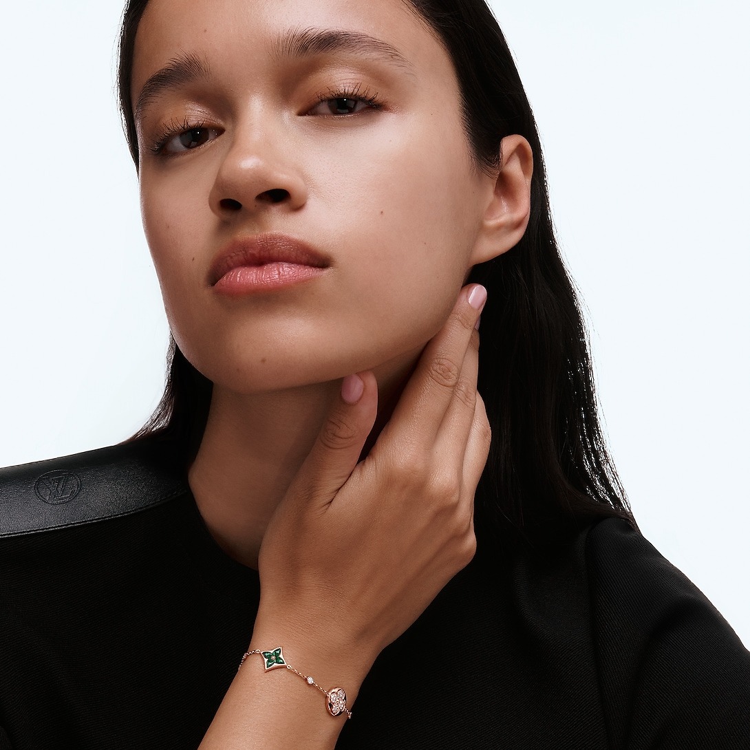 L0vis Vvtt0n Color Blossom BB Star And Sun Multi-Motif Bracelet Pink-Toned For Women QA5121