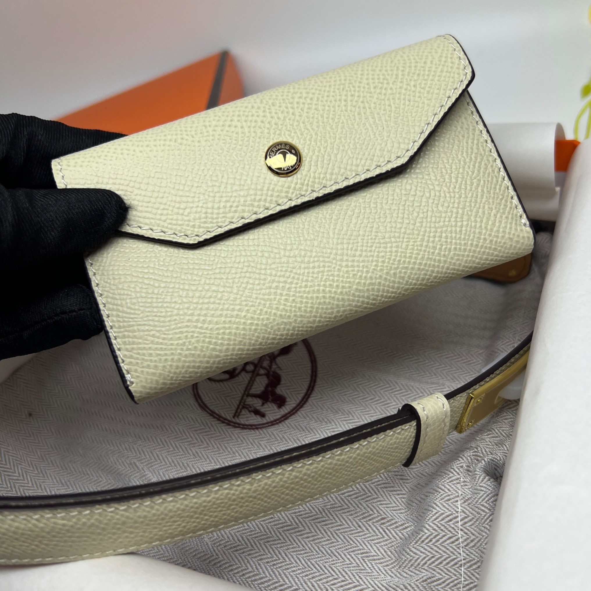 H**me5 Kelly Pocket 18 Belt Craie For Women