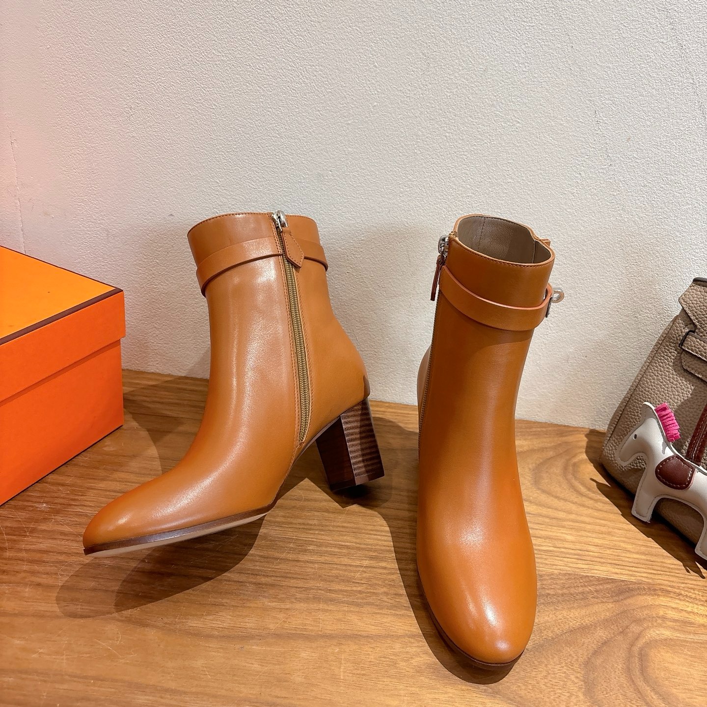 H**me5 Saint Germain Ankle Boots Naturel For Women H202257Z A3350