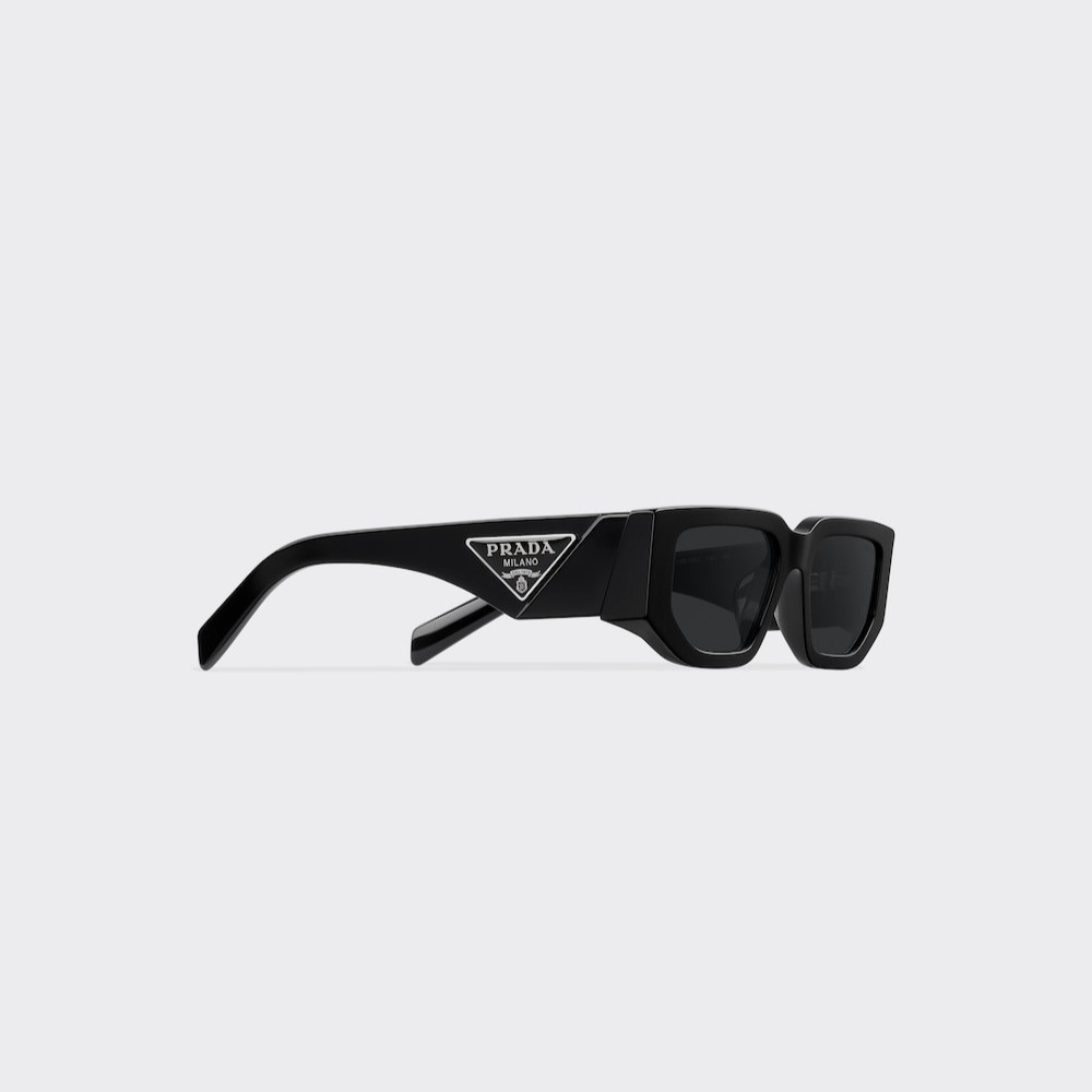 Pra*a Sunglasses With Triangle Logo Black SPR09Z_E1AB_F05S0_C_A055