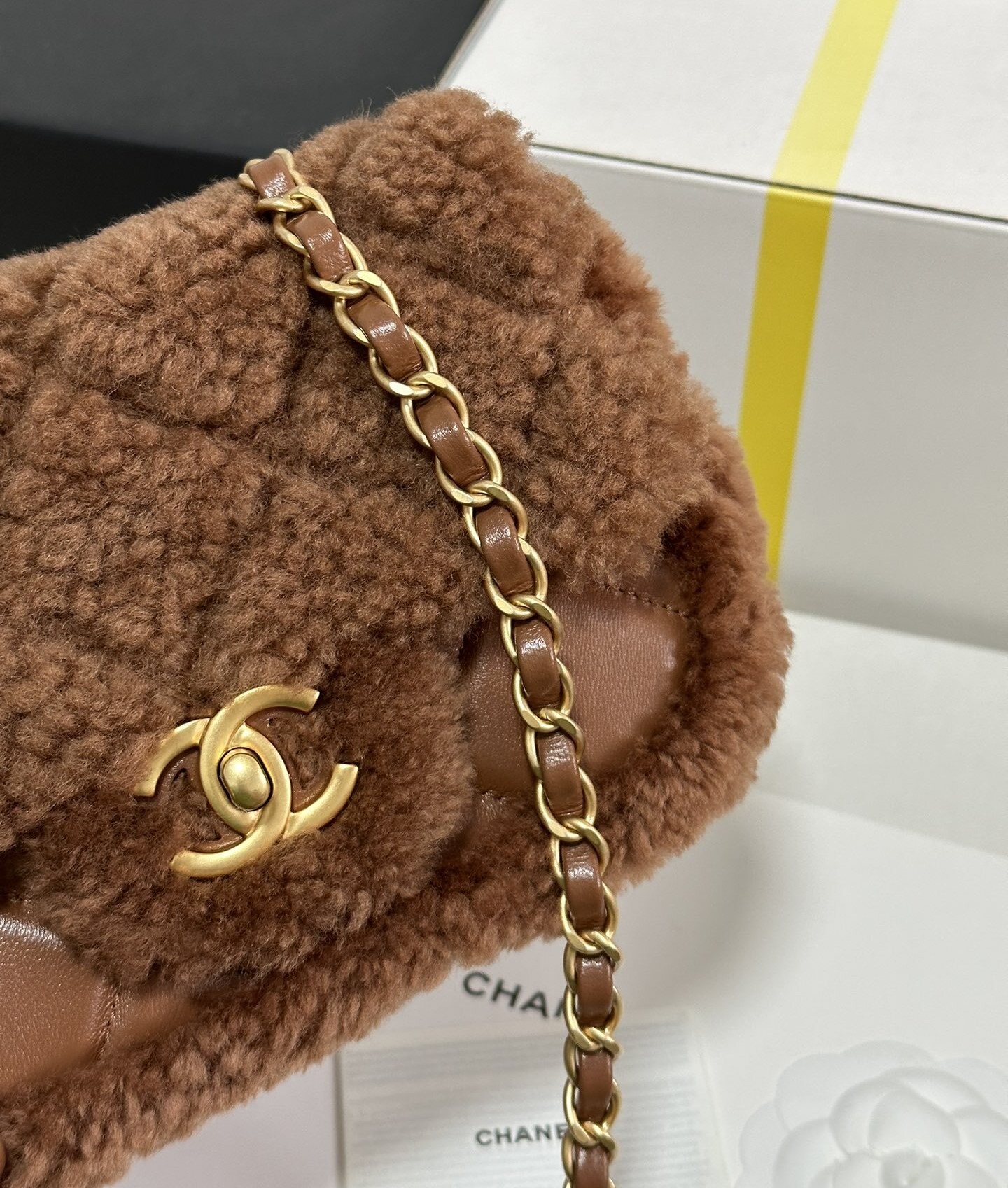 [True-to-ORIGINAL] Ch**el Mini Flap Bag Shearling Dark Brown For Women 7.1in/18cm