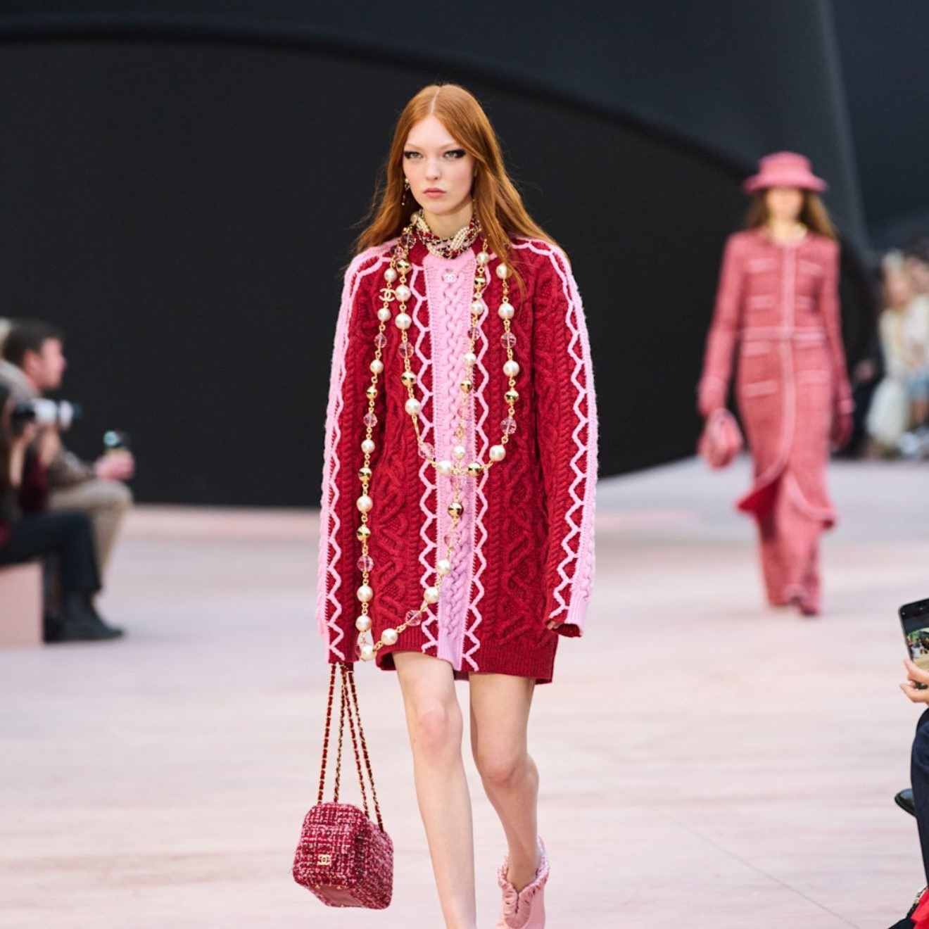 [True-to-ORIGINAL] Ch**el Small Bowling Bag Red For Women 9.4in/24cm‎ AS5792-B22160-U2675