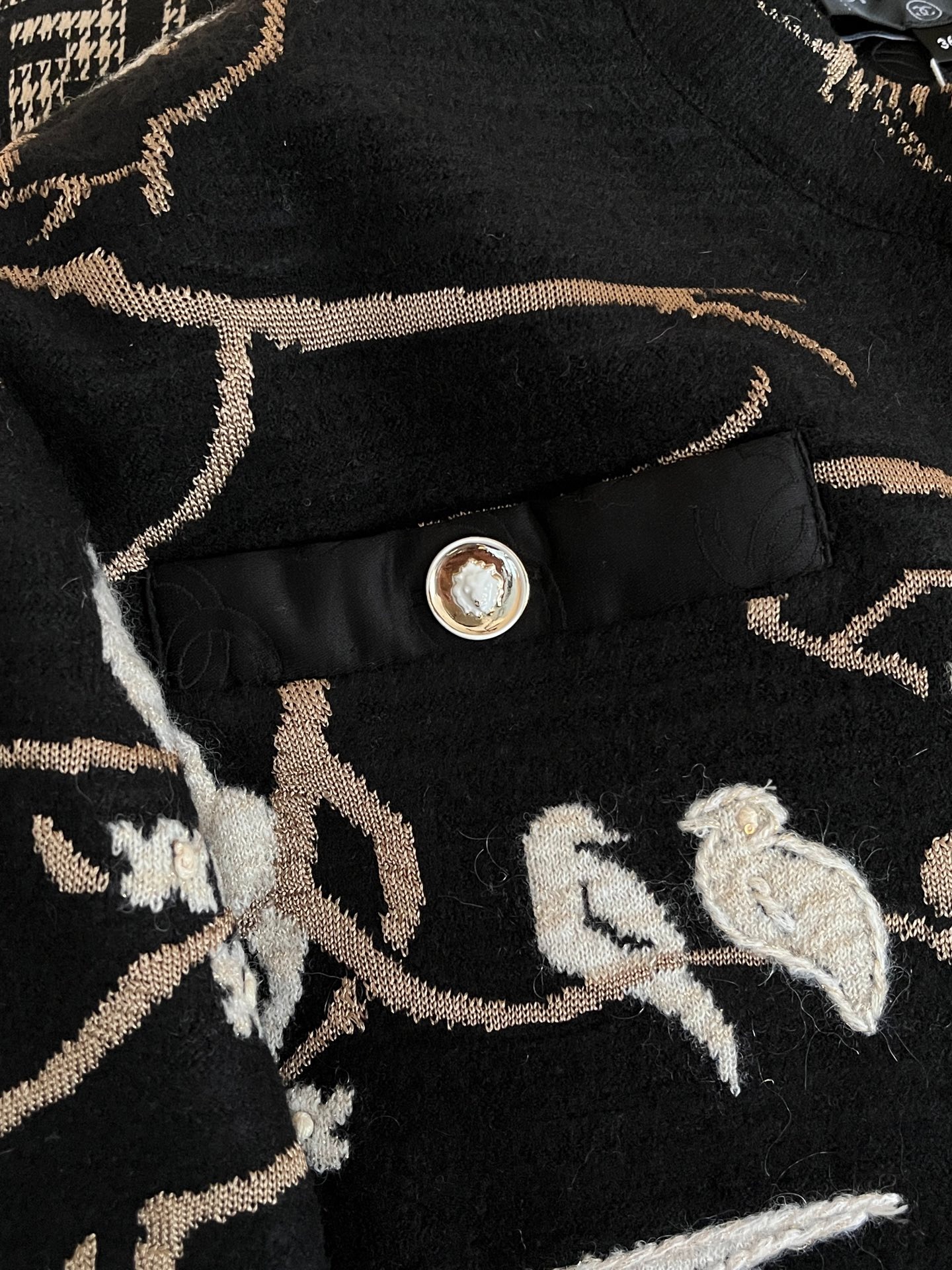 Ch**el Elegant Cropped Jacket Black For Women