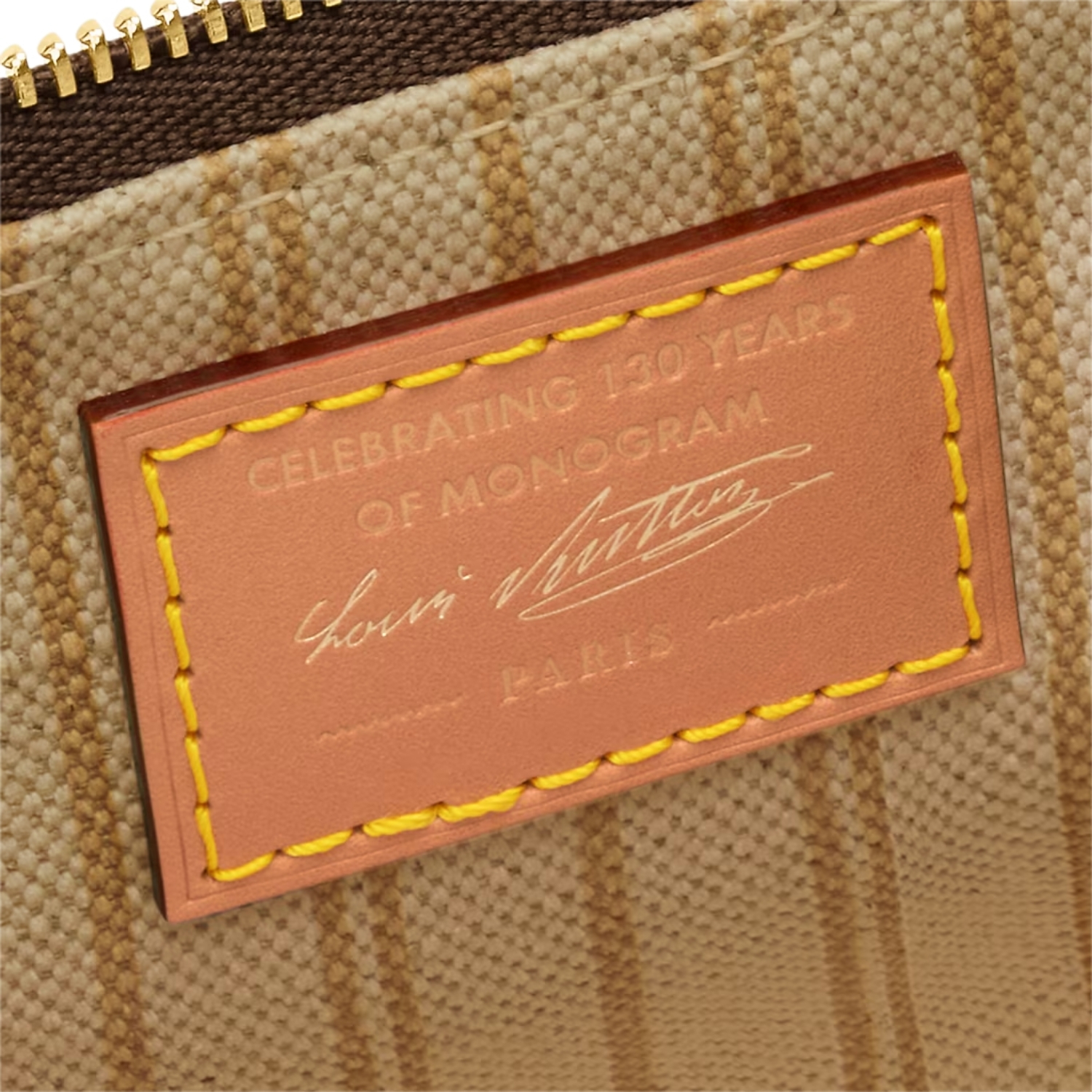 L0vis Vvtt0n Pochette Accessoires Ebène For Women 23.5cm/9.3in – M27718