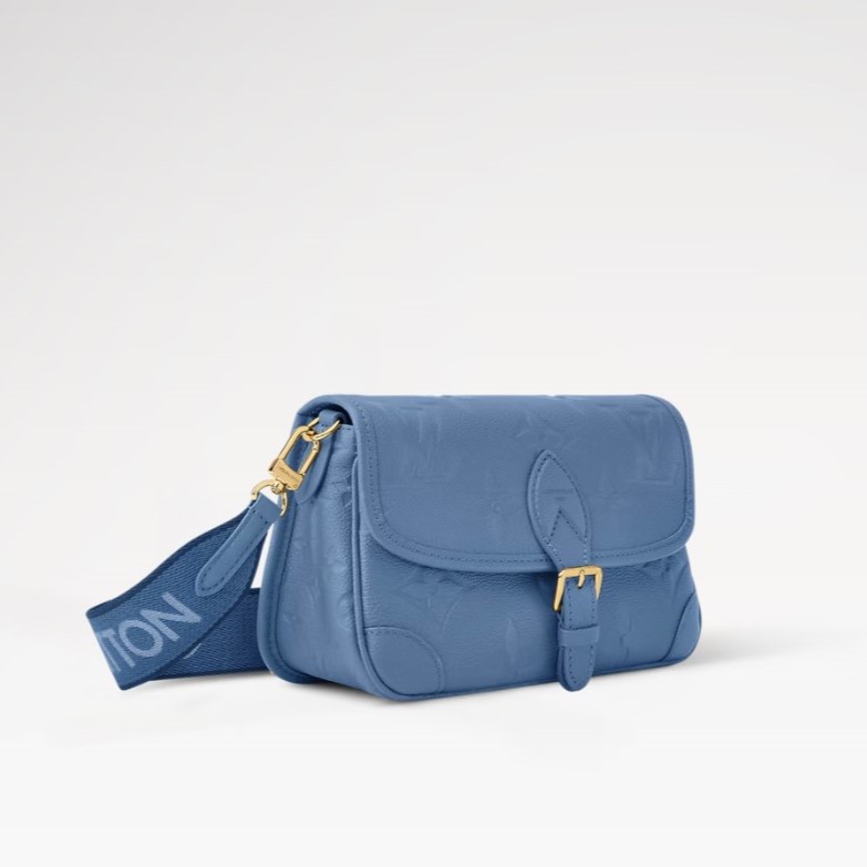 L0vis Vvtt0n Diane Shoulder Bag 9.4in/ 24cm Blue Jean Gold Hardware For Women M27362