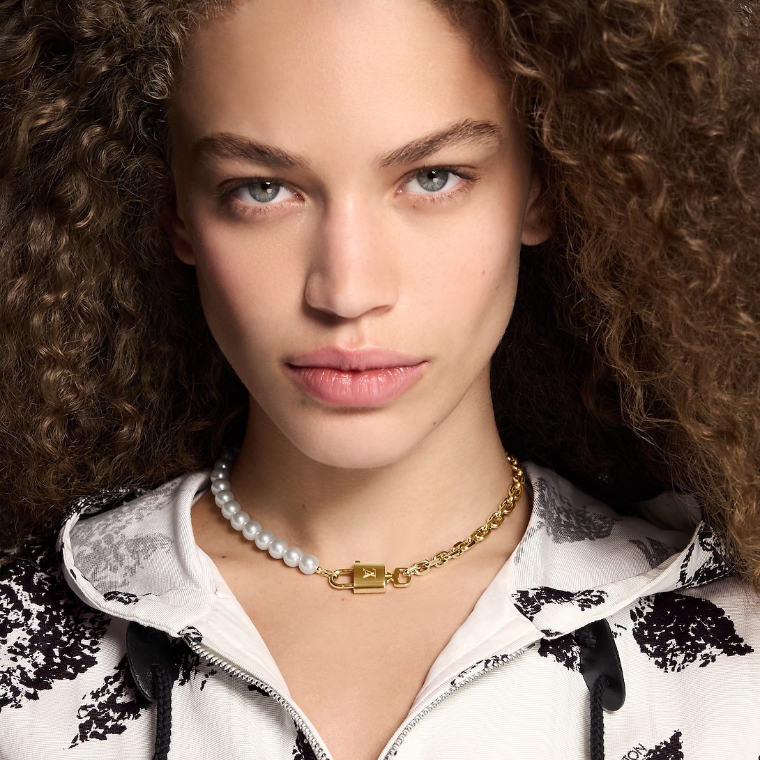 L0vis Vvtt0n Pearlock Necklace Gold Hardware For Women M02977