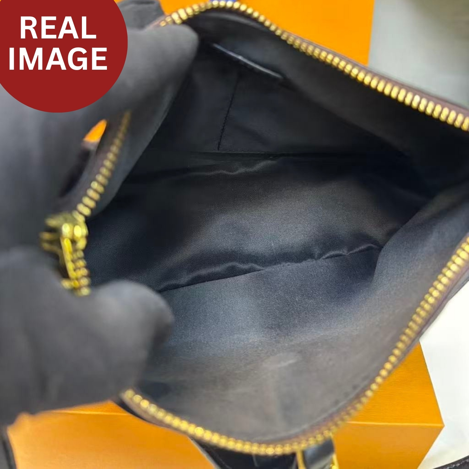 L0vis Vvtt0n Odeon PM Monogram Canvas Black For Women 10.2in/26cm M45353