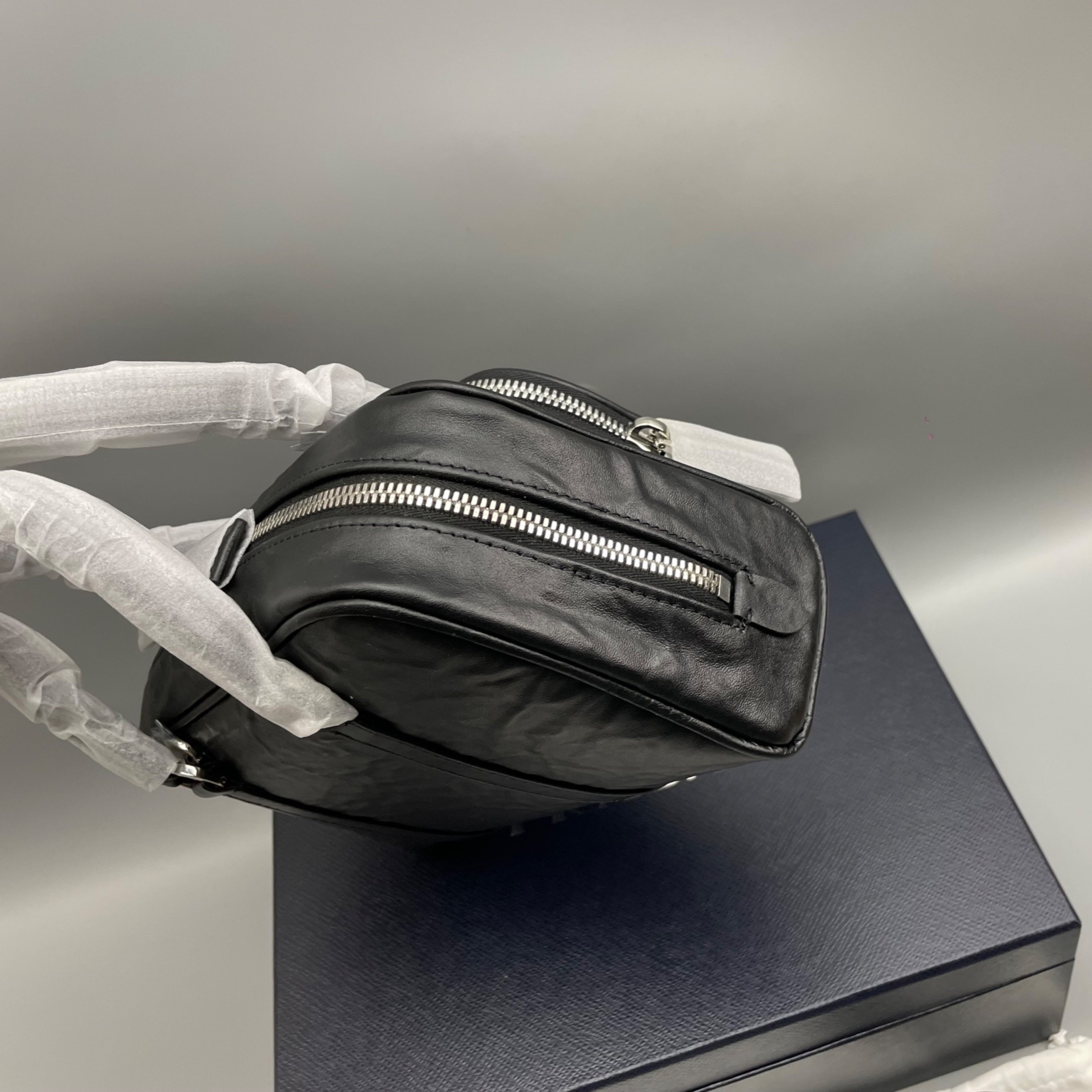 [True-to-ORIGINAL] Pra*a Antique Nappa Multi-Pocket Top-Handle Bag Black For Women 9.5in/24cm 1BB098-UVL-F0002-V-T2O