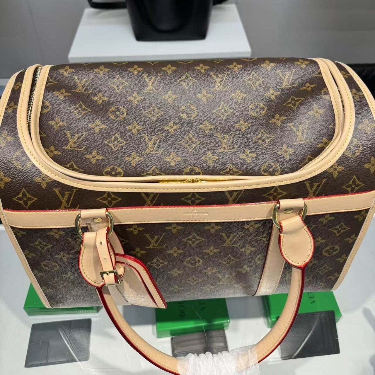 L0vis Vvtt0n Dog Carrier 40 Bag Brown 17,3in/44cm M45662