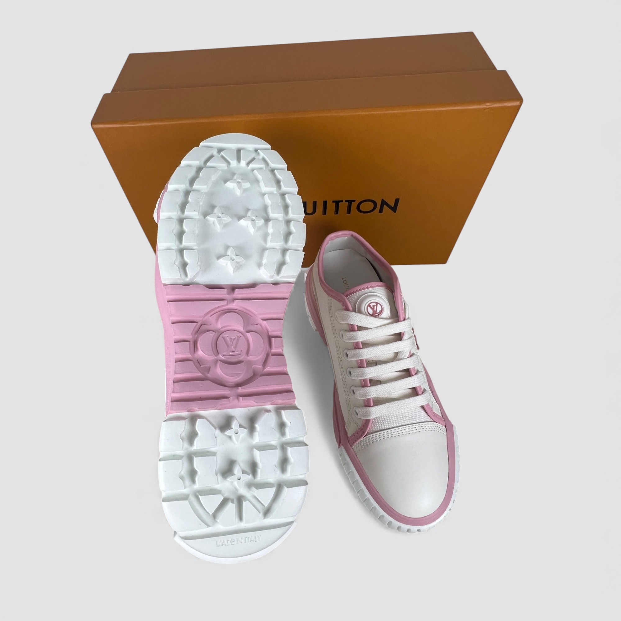 L0vis Vvtt0n Women’s LV Squad Sneaker Pink For Women LV 1AACW0
