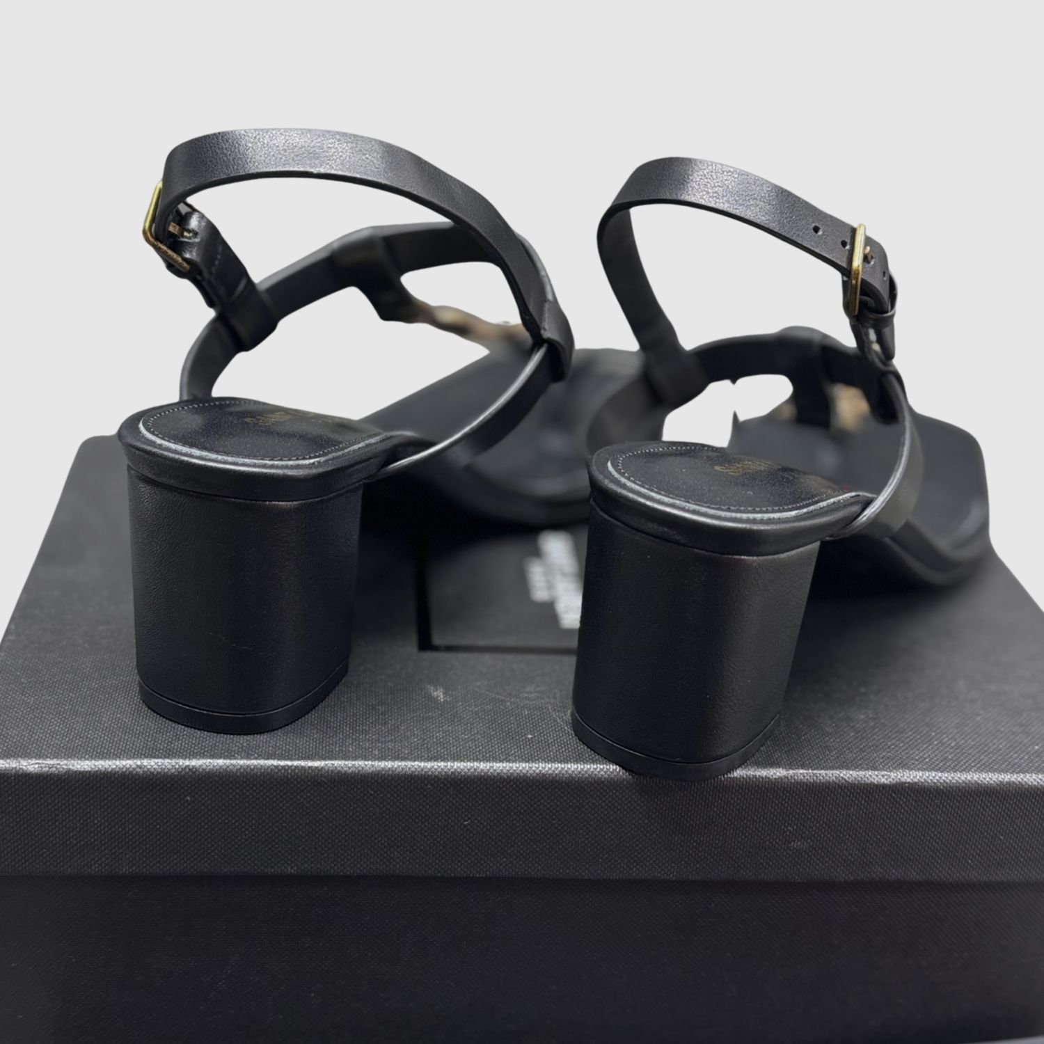 Sa1nt Lau*nt Women’s Cassandra Heeled Sandals Black For Women Y51 658198DWETT1000