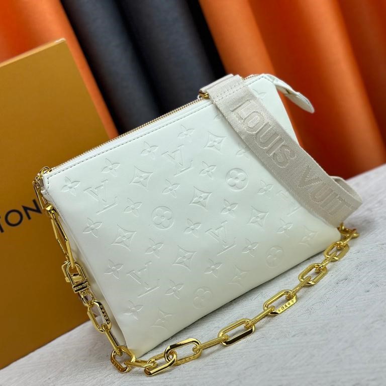 L0vis Vvtt0n Coussin PM Monogram-Embossed Cream For Women 10.2in/26cm LV M57793