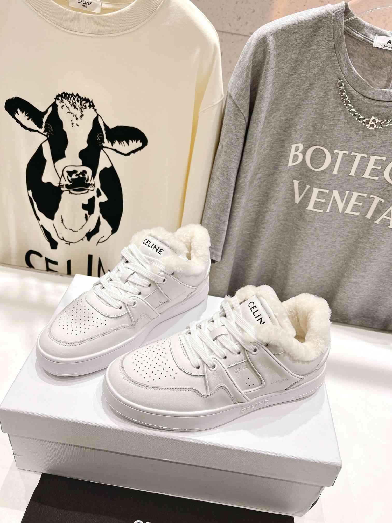 Ce1i*e Trainer Low Lace-Up Sneaker With Fur White For Women