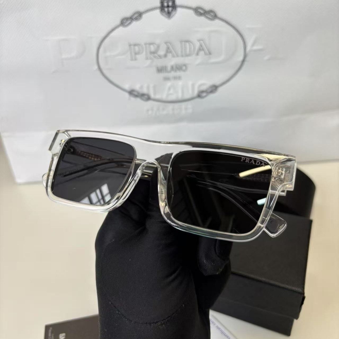 Pra*a Sunglasses Exclusive White For Women