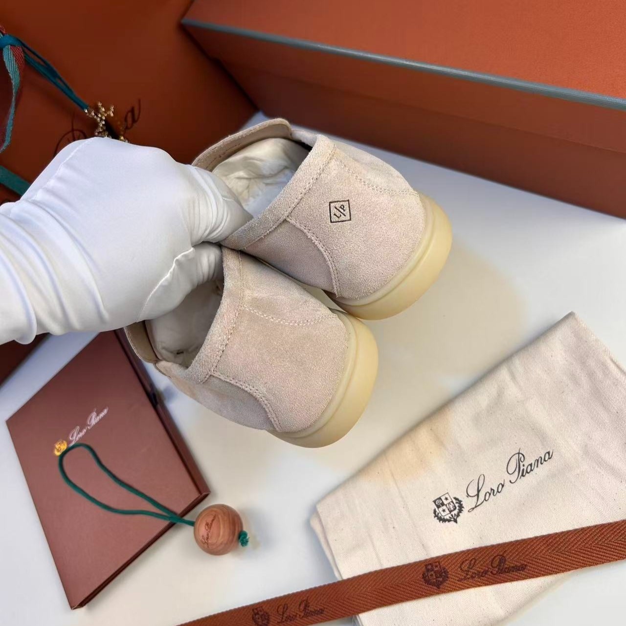 L0r0 P1ana Summer Walk Loafers Beige For Men FAI3276