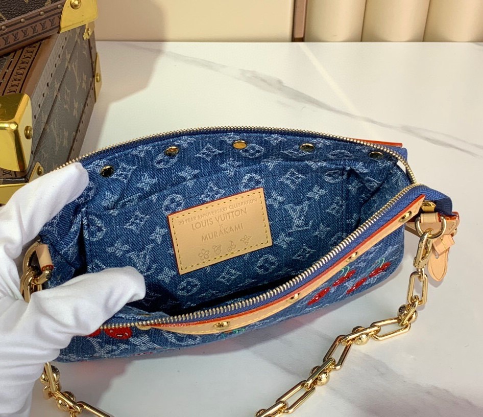 L0vis Vvtt0n LV x TM Pochette Accessoires Cherry Denim For Women 8.7in/22cm M13994