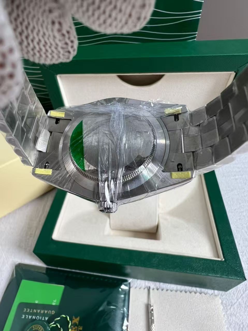 R01ex Set: Day-Date 40 Watch Rose Gold Toned And Silver Toned