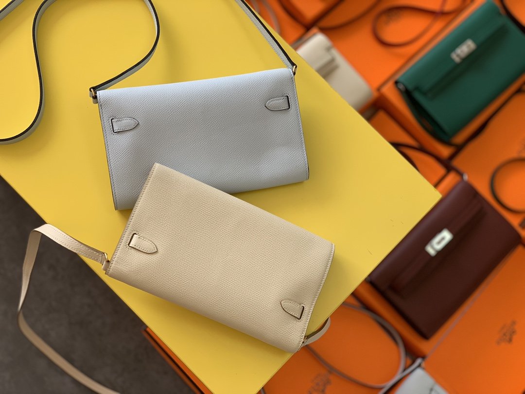 H**me5 Kelly Wallet To Go Woc Epsom White For Women, Women’s Wallet 8.3in/21cm