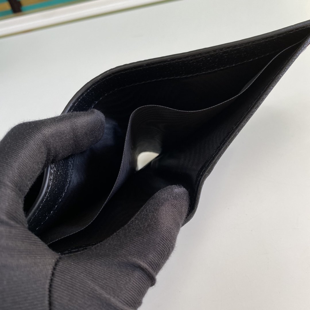 Gvc*1 Bee Logo Black Bi-Fold Wallet For Men, Men’s Wallet 11cm/4.3in GG 523664