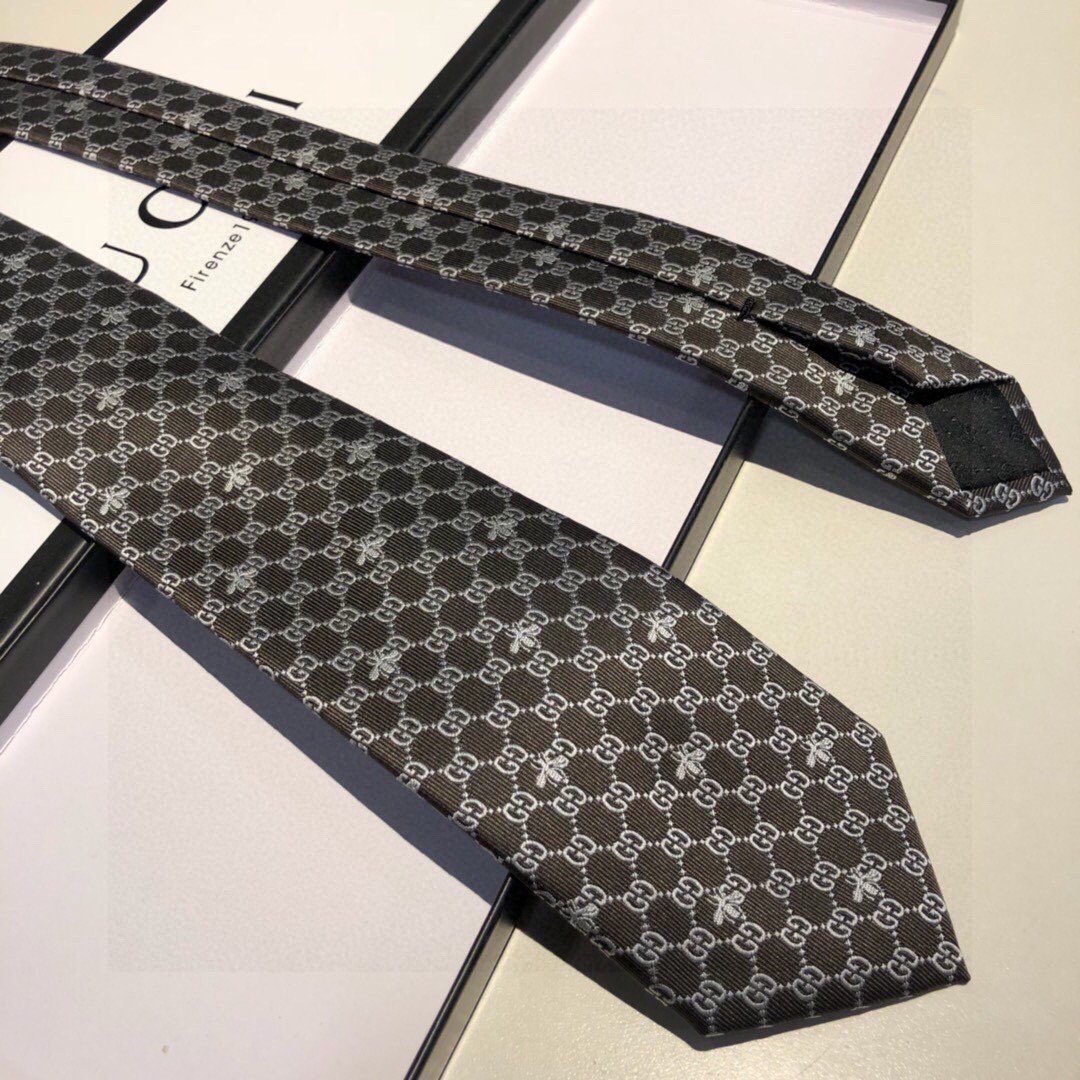 Gvc*1 GG Bees Silk Tie Black GG Men Tie  ‎545078 4E002 1062