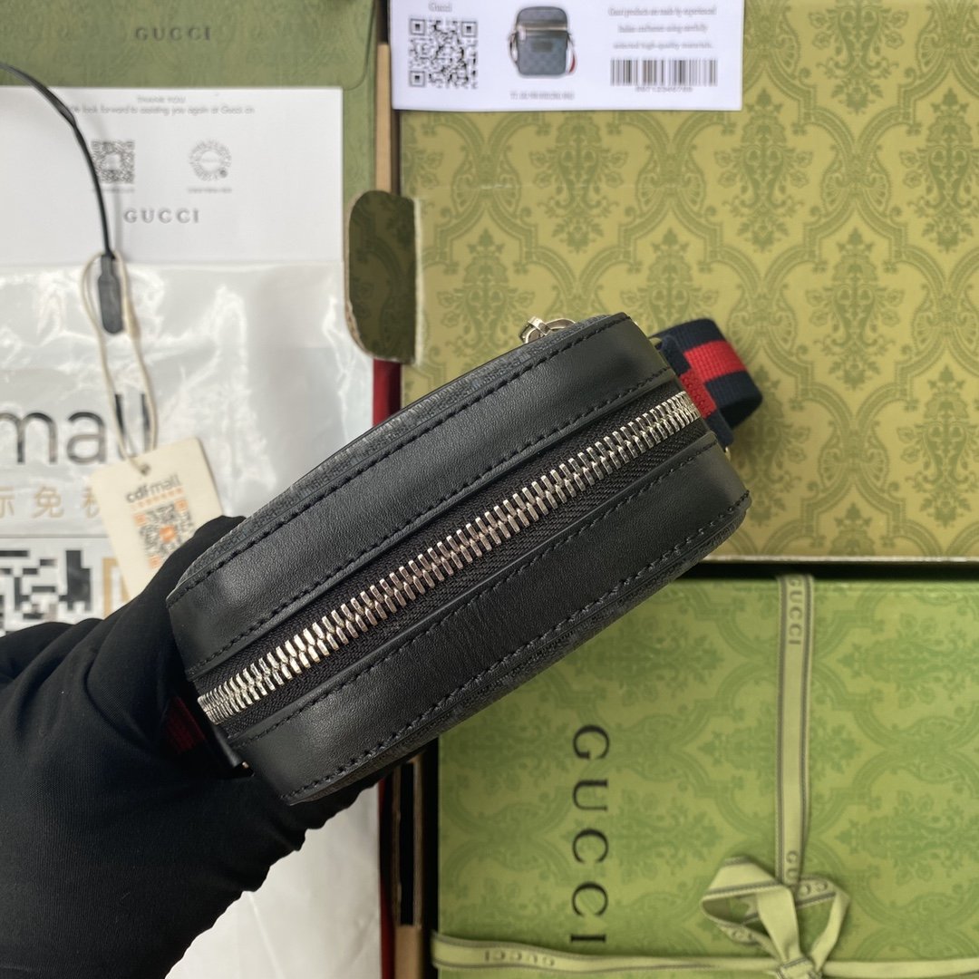 Gvc*1 GG Messenger Bag Black/Grey GG Svp*me Canvas A Material With Low Environmental Impact With Black For Men 7in/18cm GG ‎682357 K5RLN 1095