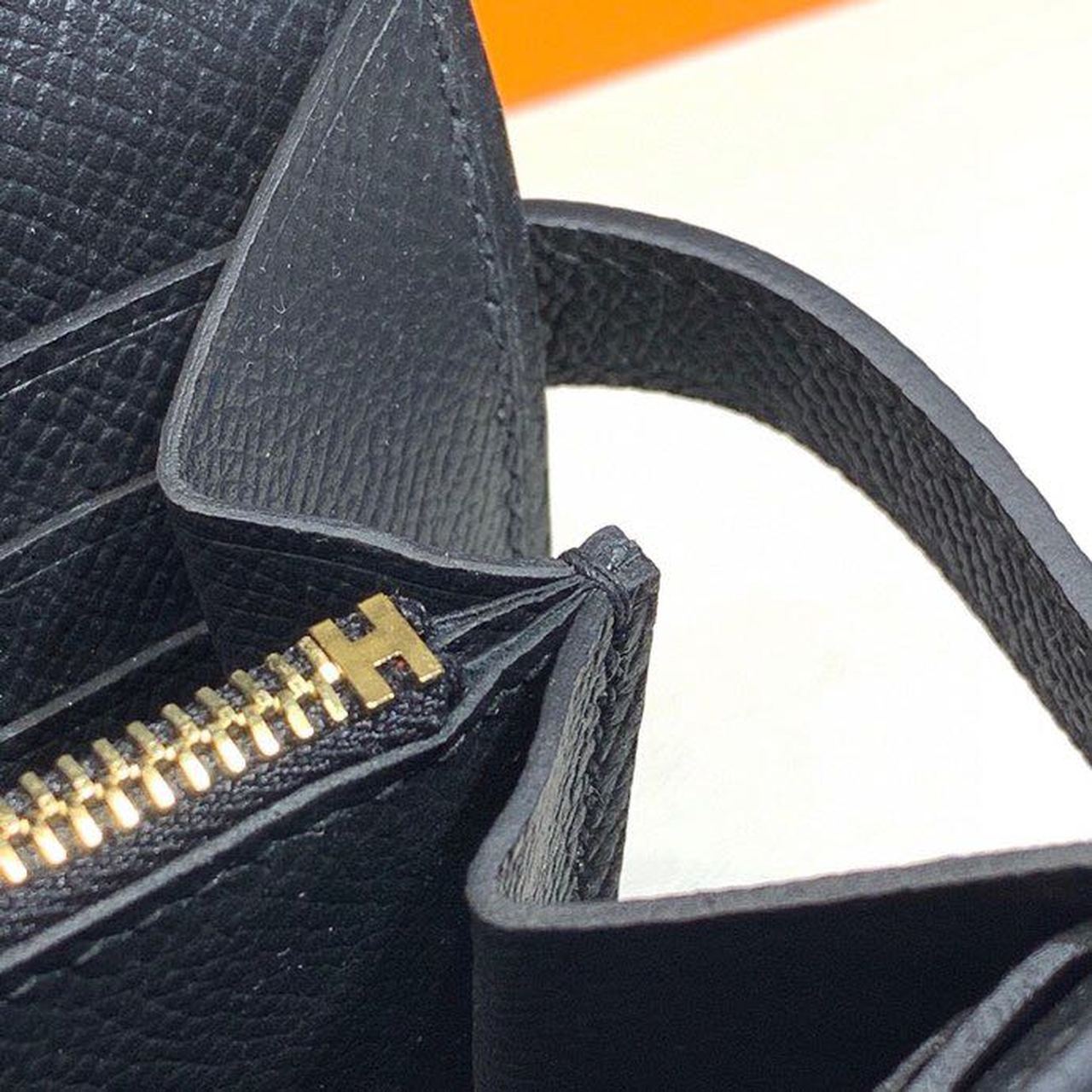 H**me5 Kelly Wallet To Go Woc Black With Gold Toned Hardware Bag For Women 8.2in/21cm