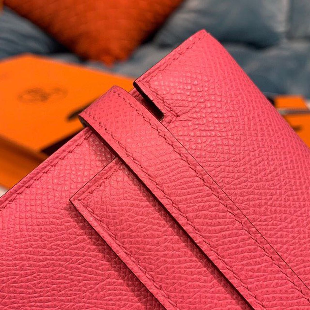 H**me5 Kelly Wallet To Go Woc Pink With Gold Toned Hardware Bag For Women 8.2in/21cm