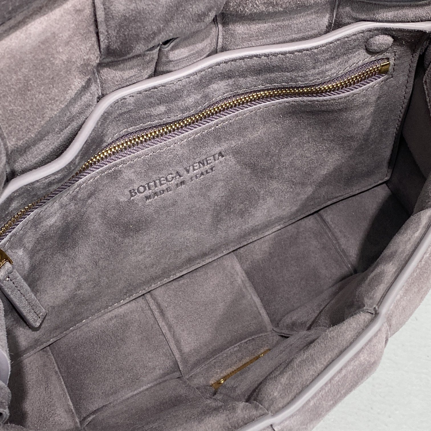 B0tt*ga Ven*ta Padded Cassette Gray, For Women, Women’s Bags 10.2in/26cm