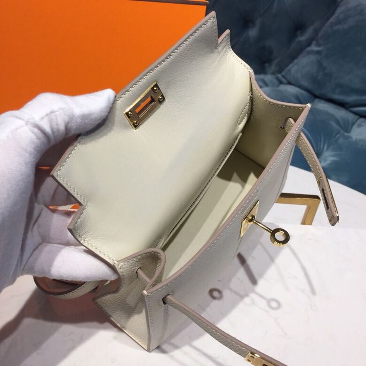 H**me5 Mini Kelly Craie For Women Gold-Toned Hardware 7.5in/19cm