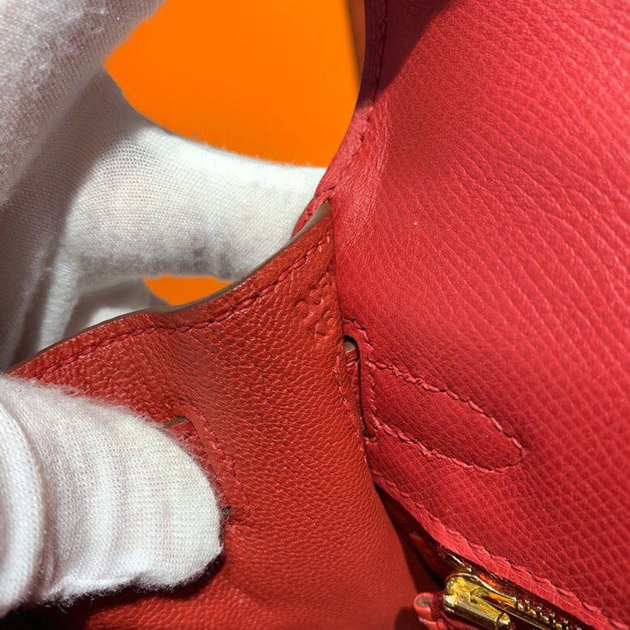 H**me5 Kelly Tomate For Women Gold Toned Hardware 10in/25cm