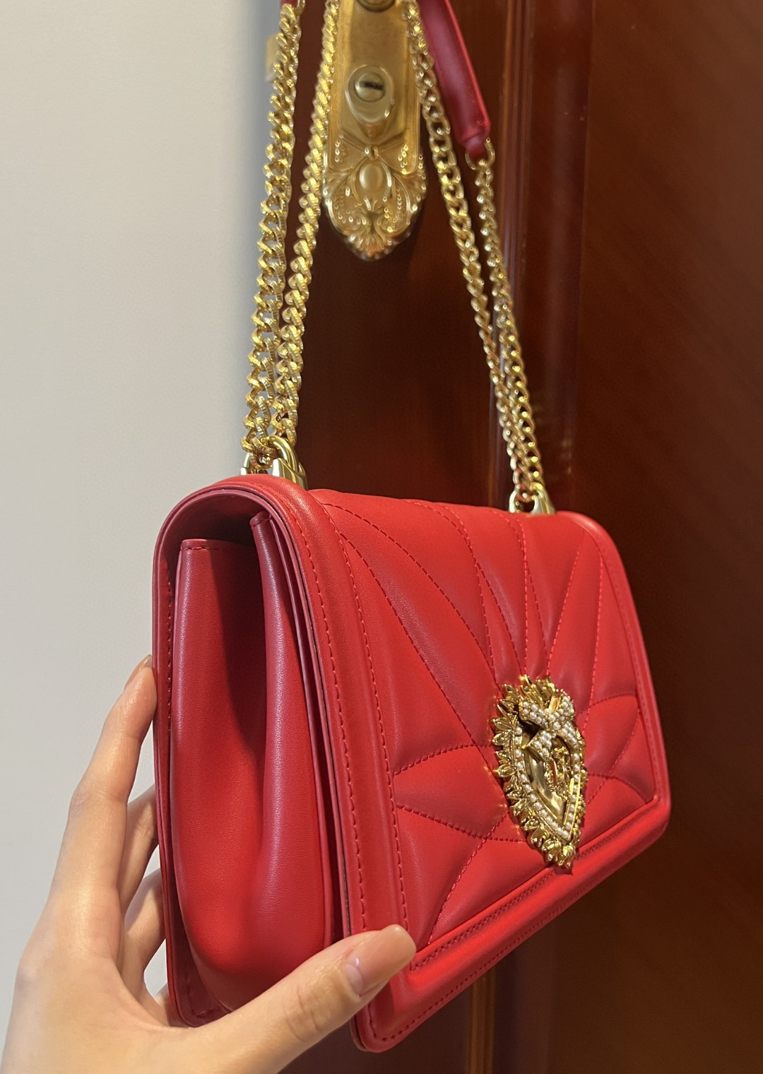 Dolce & Gabbana Large Devotion Bag In Quilted Nappa Red For Women 10in/26cm DG BB6651AV96787124